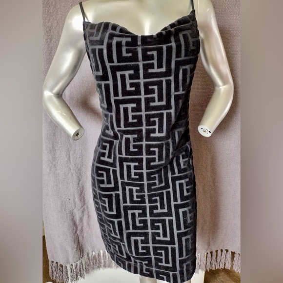 BALMAIN BLACK COCKTAIL DRESS - Picture 3 of 4